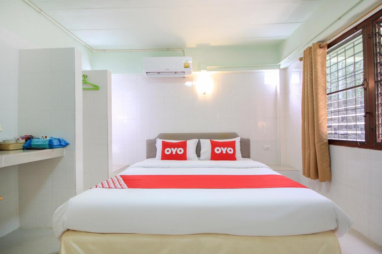 Oyo 75373 Chamil House Hotel Nai Harn Exterior photo