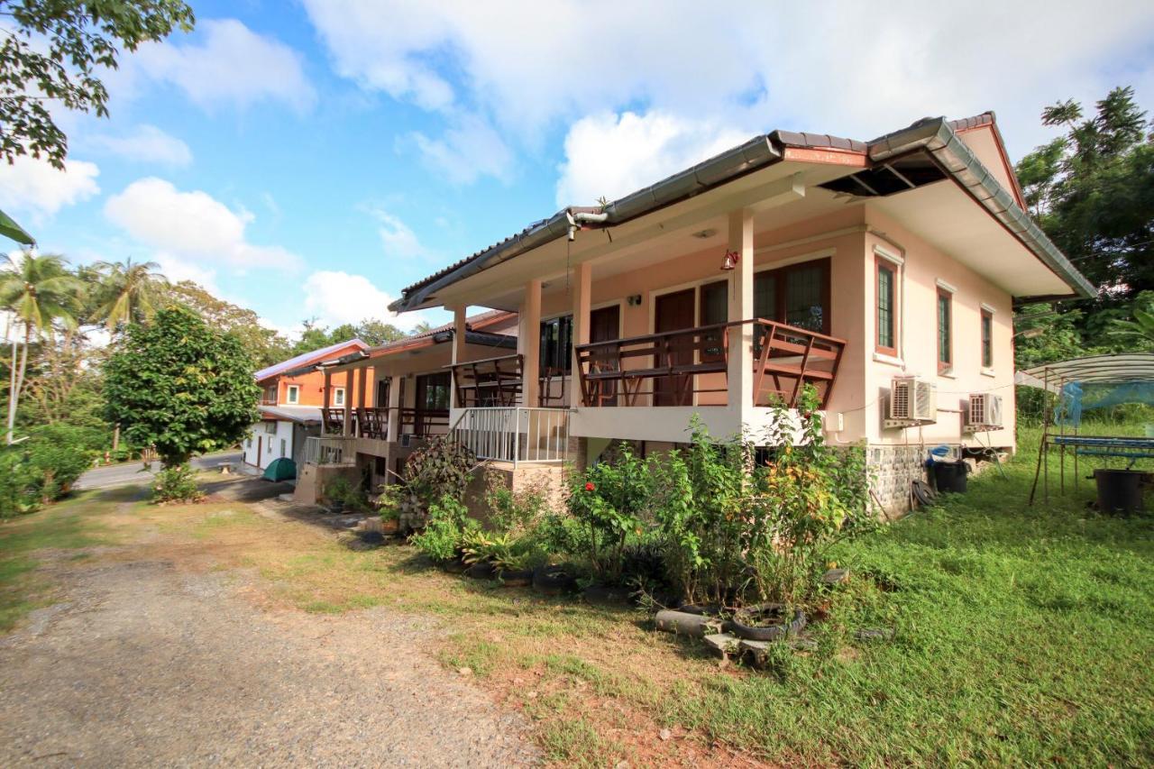 Oyo 75373 Chamil House Hotel Nai Harn Exterior photo