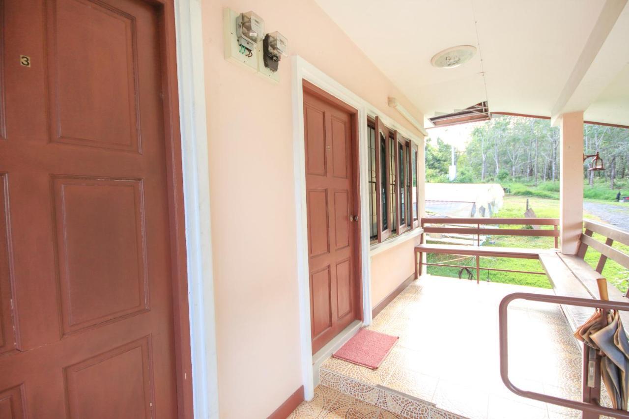 Oyo 75373 Chamil House Hotel Nai Harn Exterior photo